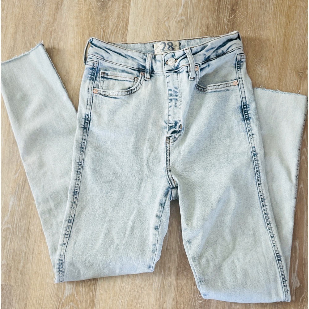 We The Free - Free People Jeans - Light Acid Wash - 28 - High Rise - Stretch